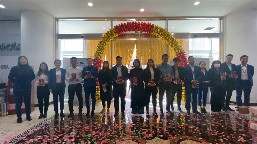 昌禾裝飾丨10月總結(jié)表彰暨11月活動啟動大會圓滿結(jié)束！一起領(lǐng)盲盒啦~