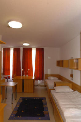 德布勒森大学其他费用及住宿-留学匈牙利 - 德布勒森大学国际学生公寓